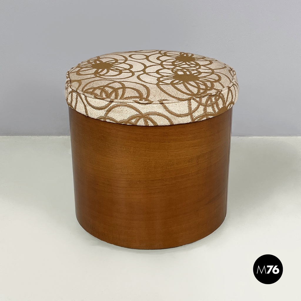 Italian mid-century modern Round pouf with hidden compartment by Pozzi, 1960s