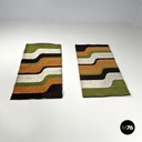 Italian modern rectangular rugs with wavy decorations in green and orange, 1970s
