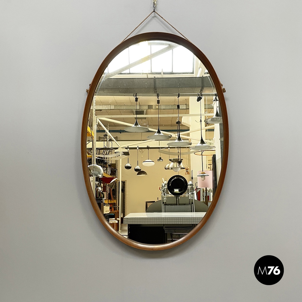 Italian mid-century modern Oval wall mirror in wood and rope, 1960s