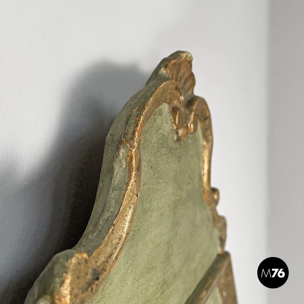 Italian antique octagonal wall mirror in green wood with golden profiles, 1700s