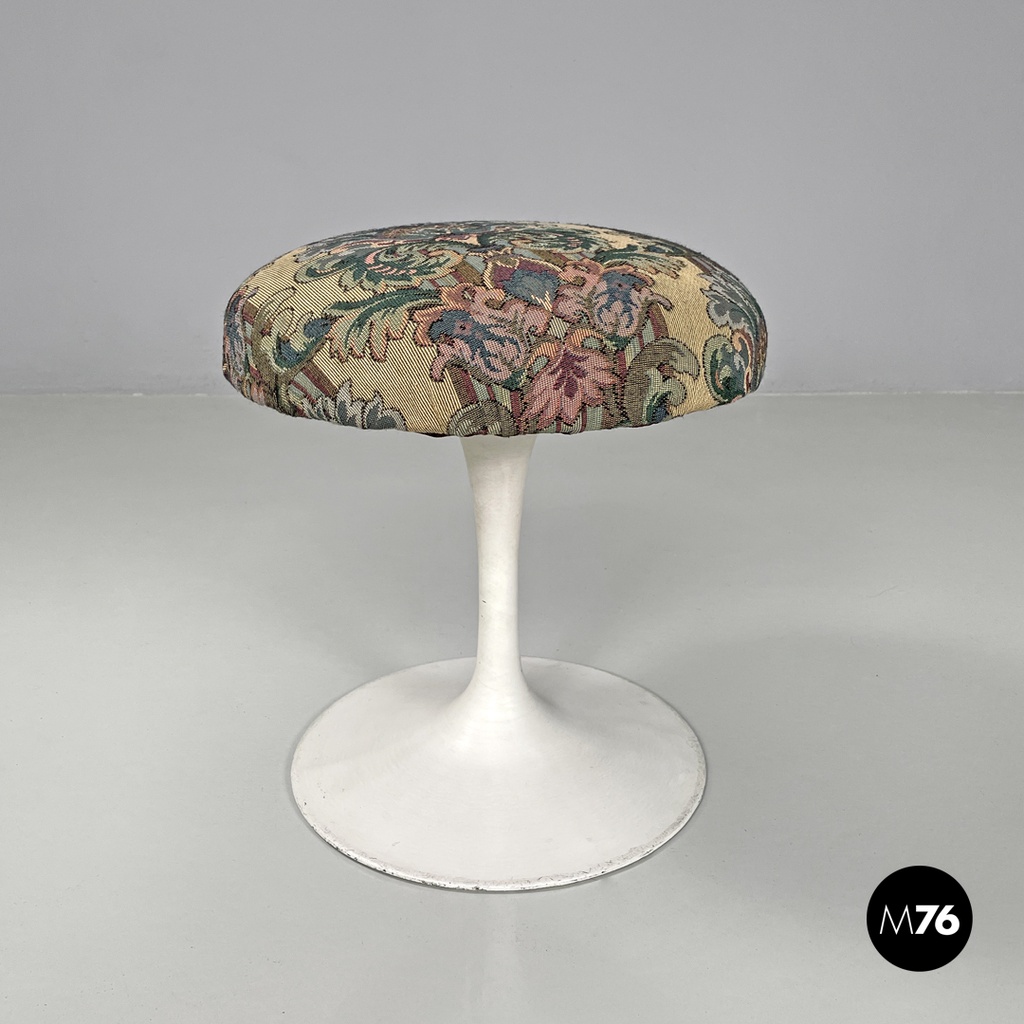 American modern floral fabric round stool Tulip by Eero Saarinen for Knoll 1970s