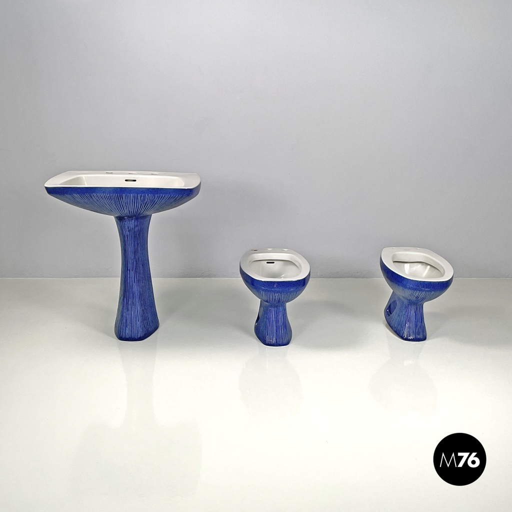 Italian modern blue bathroom fixtures Gardena Antonia Campi Richard Ginori 1970s