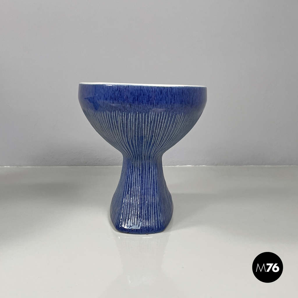 Italian modern blue bathroom fixtures Gardena Antonia Campi Richard Ginori 1970s