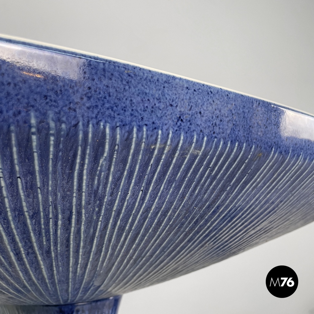 Italian modern blue bathroom fixtures Gardena Antonia Campi Richard Ginori 1970s