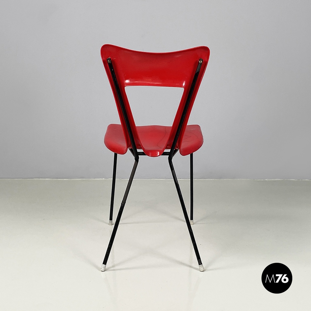 Italian mid-century modern Chair in red plastic and black metal, 1960s