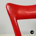 Italian mid-century modern Chair in red plastic and black metal, 1960s