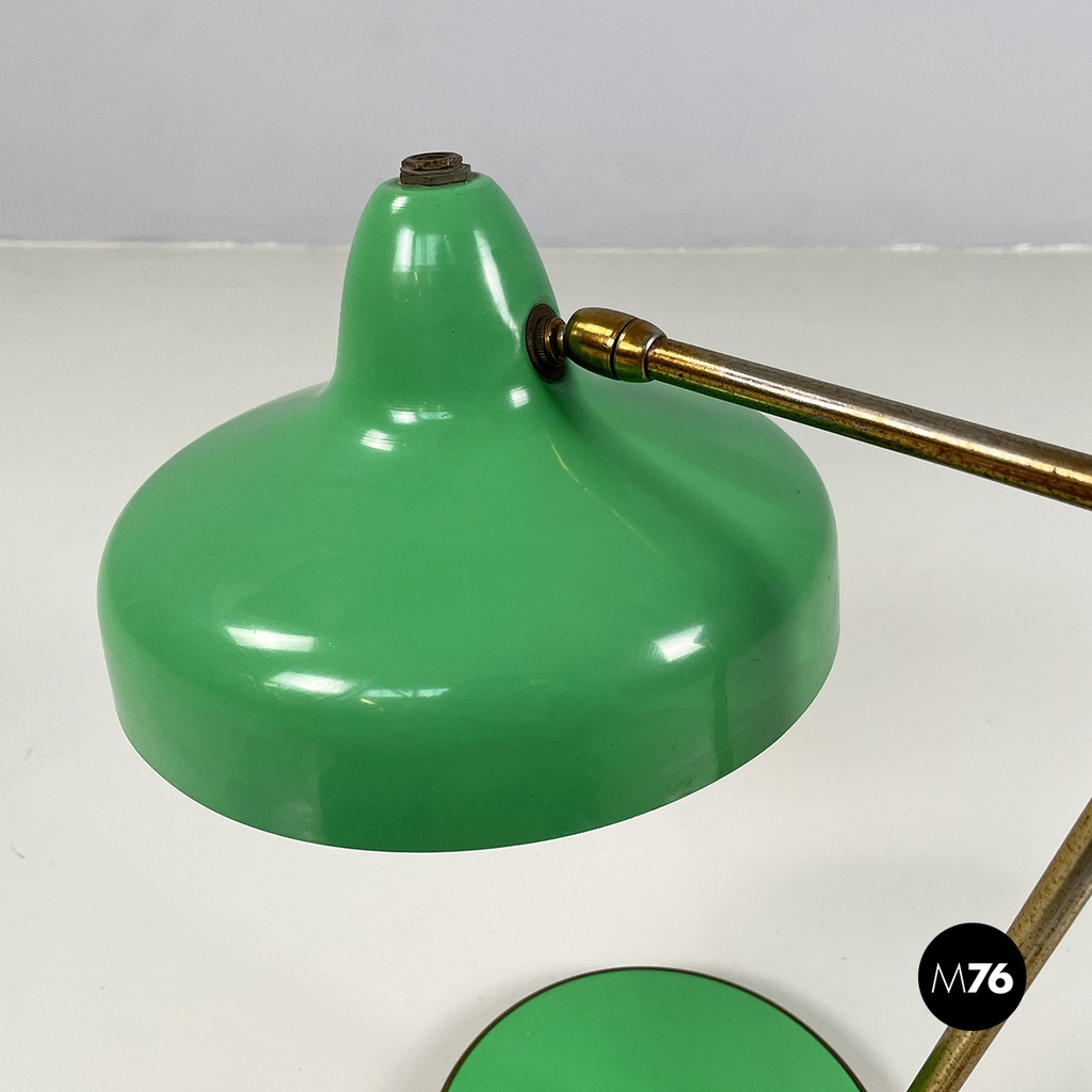 Italian mid-century modern Adjustable table lamp in green metal and brass, 1950s