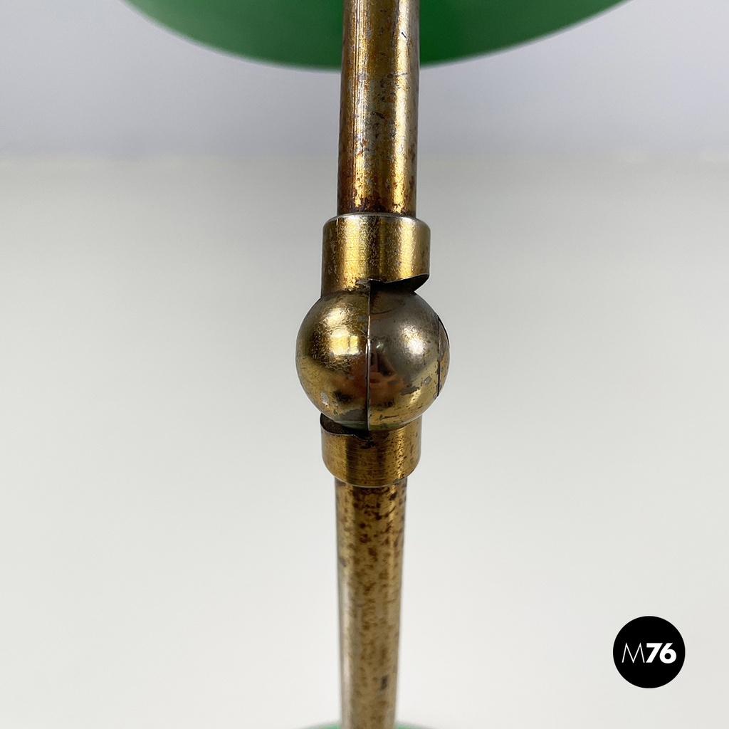Italian mid-century modern Adjustable table lamp in green metal and brass, 1950s