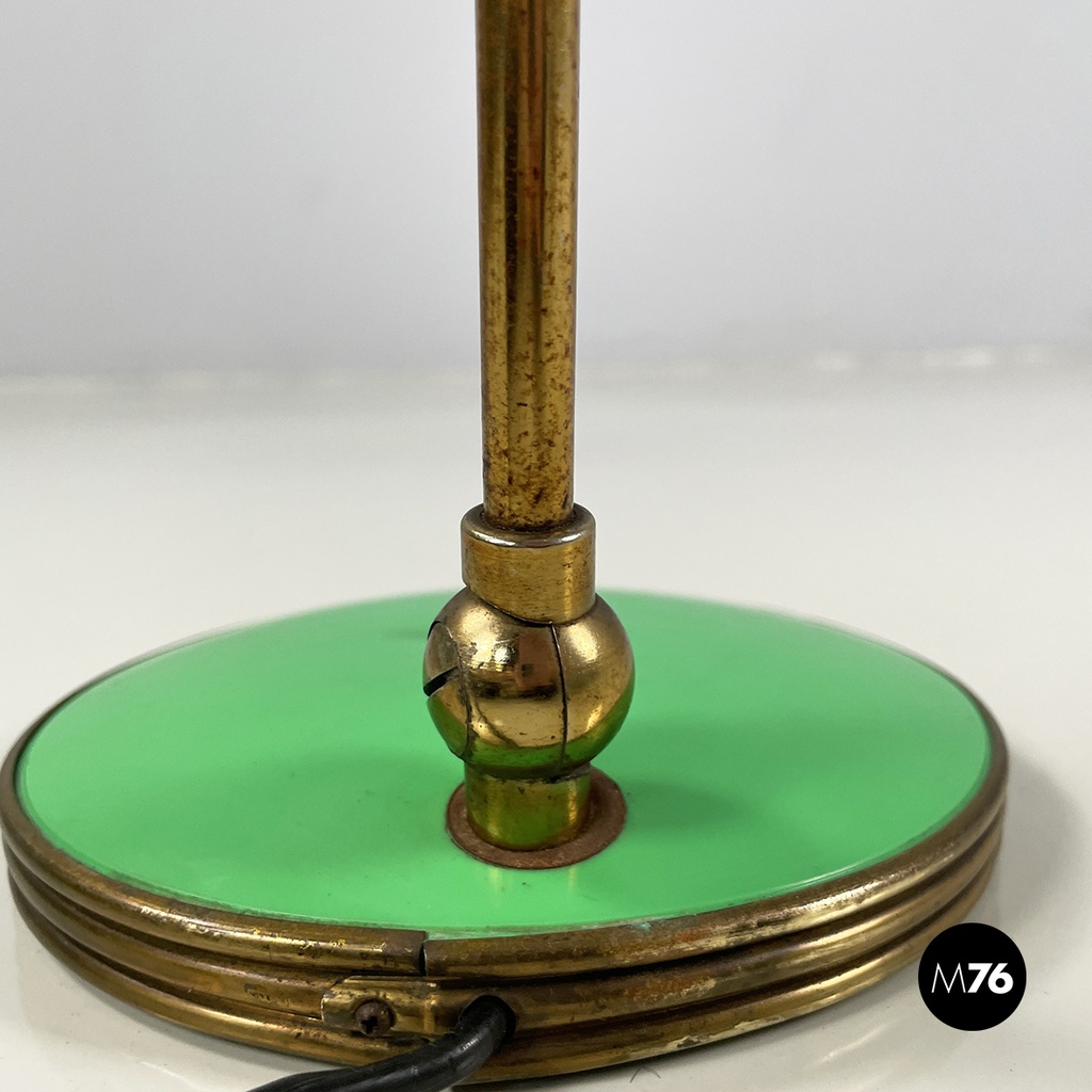 Italian mid-century modern Adjustable table lamp in green metal and brass, 1950s
