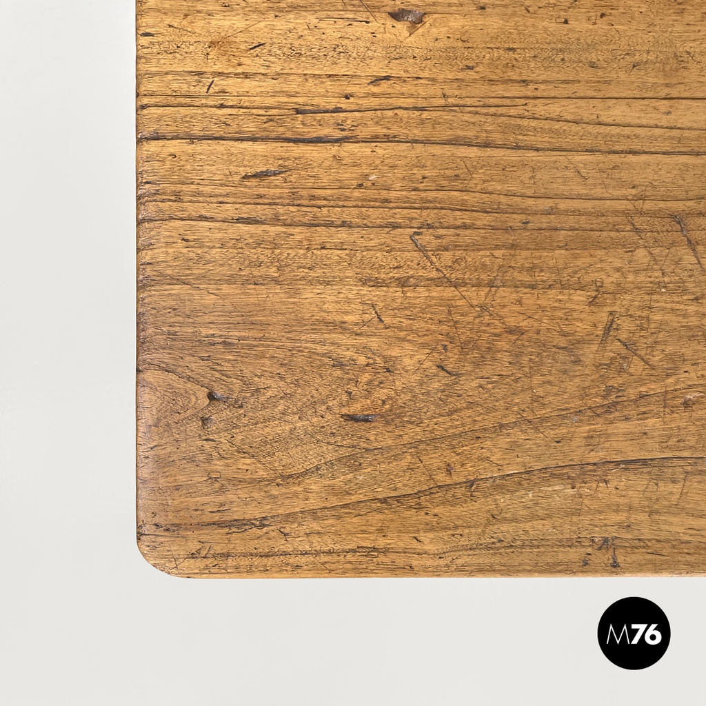 Italian antique wooden dining table with one drawer and brass handle, 1800s