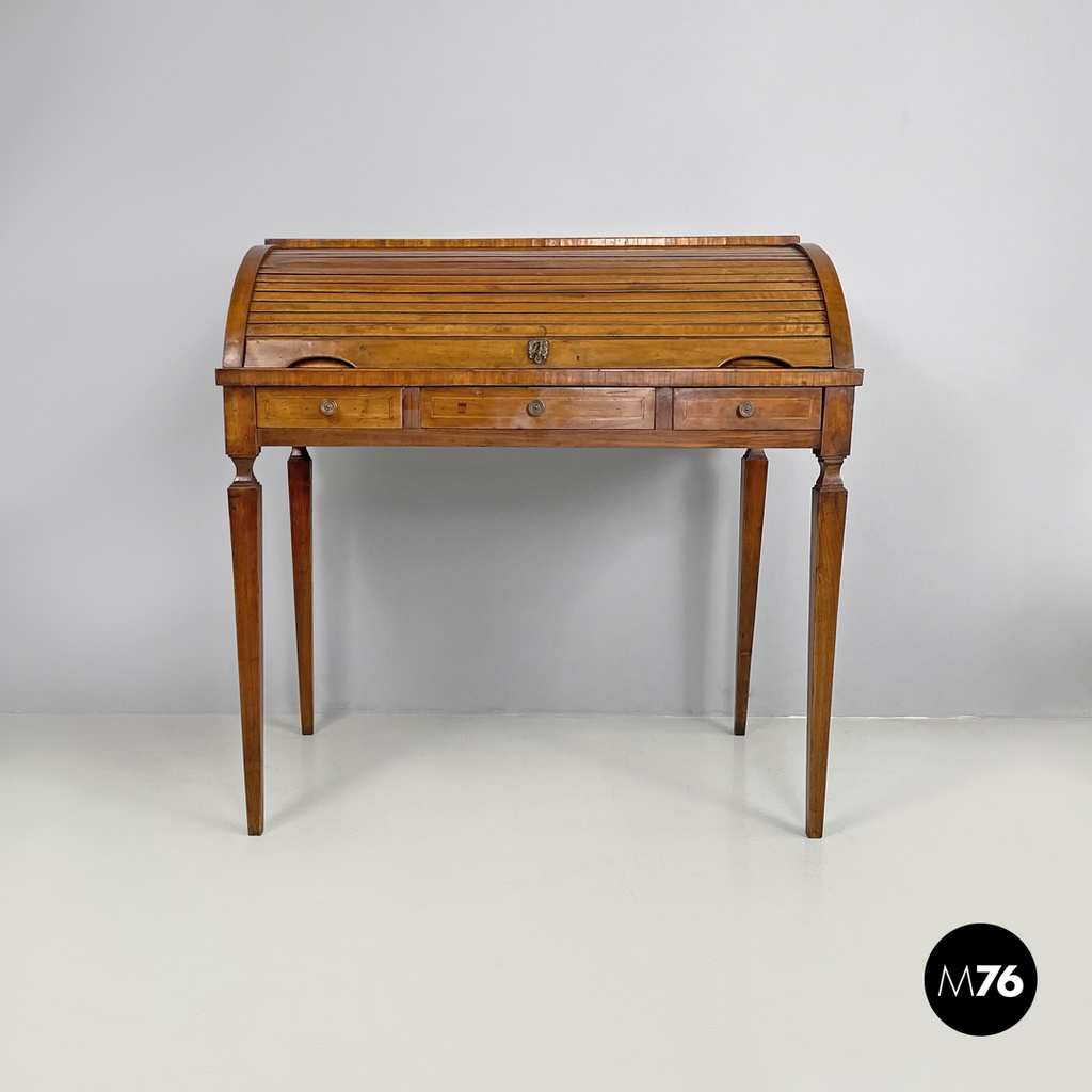 Italian antique wooden writing table with shutter and brass key, 1700s