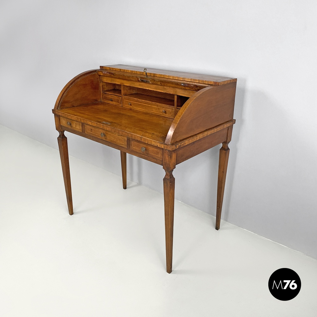 Italian antique wooden writing table with shutter and brass key, 1700s