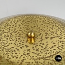 Italian modern golden brass table lamp with a round beige marble base, 1970s