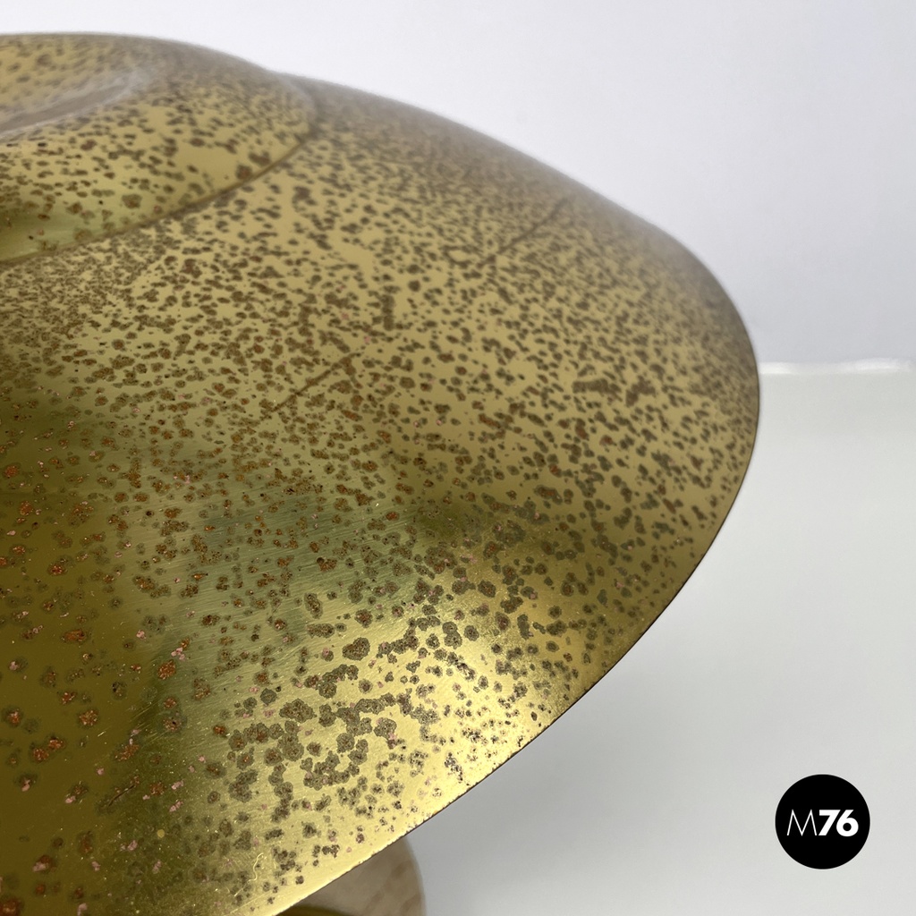 Italian modern golden brass table lamp with a round beige marble base, 1970s