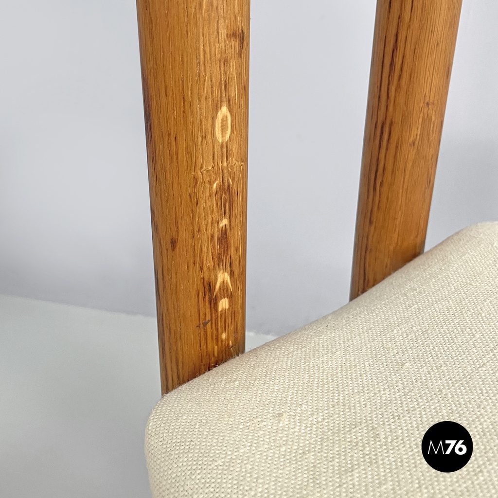 Italian mid-century modern chairs in wood and ivory white linen fabric, 1960s
