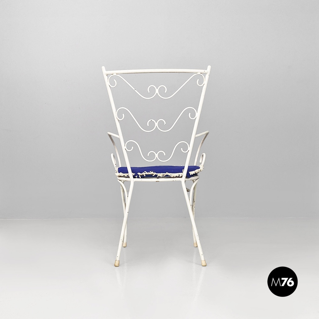 Italian mid century modern white iron garden chairs with blue pillows, 1960