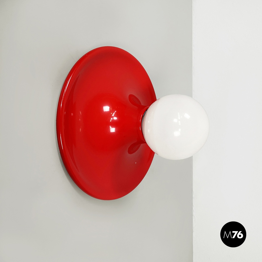 Italian modern Red metal Wall lamp by Sankey Targetti, 1970s