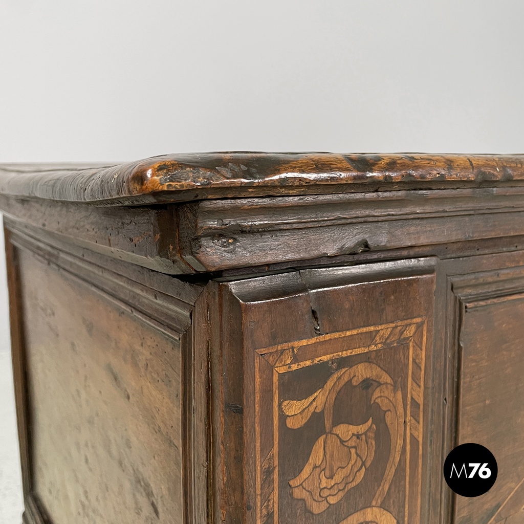Italian antique wooden chest with inlay decorations and folding top, early 1800s
