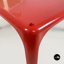 Italian space age Plastic coffee table Demetrio 45 by Magistretti Artemide 1970s