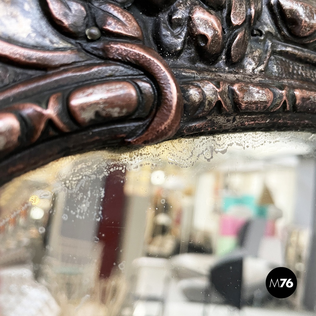 Italian finely crafted oval wall mirror in silvered copper, early 1900s