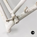 Sedia a sdraio in ferro bianco, 1960 ca.