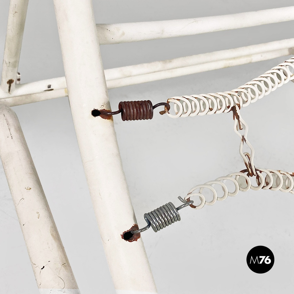 Sedia a sdraio in ferro bianco, 1960 ca.