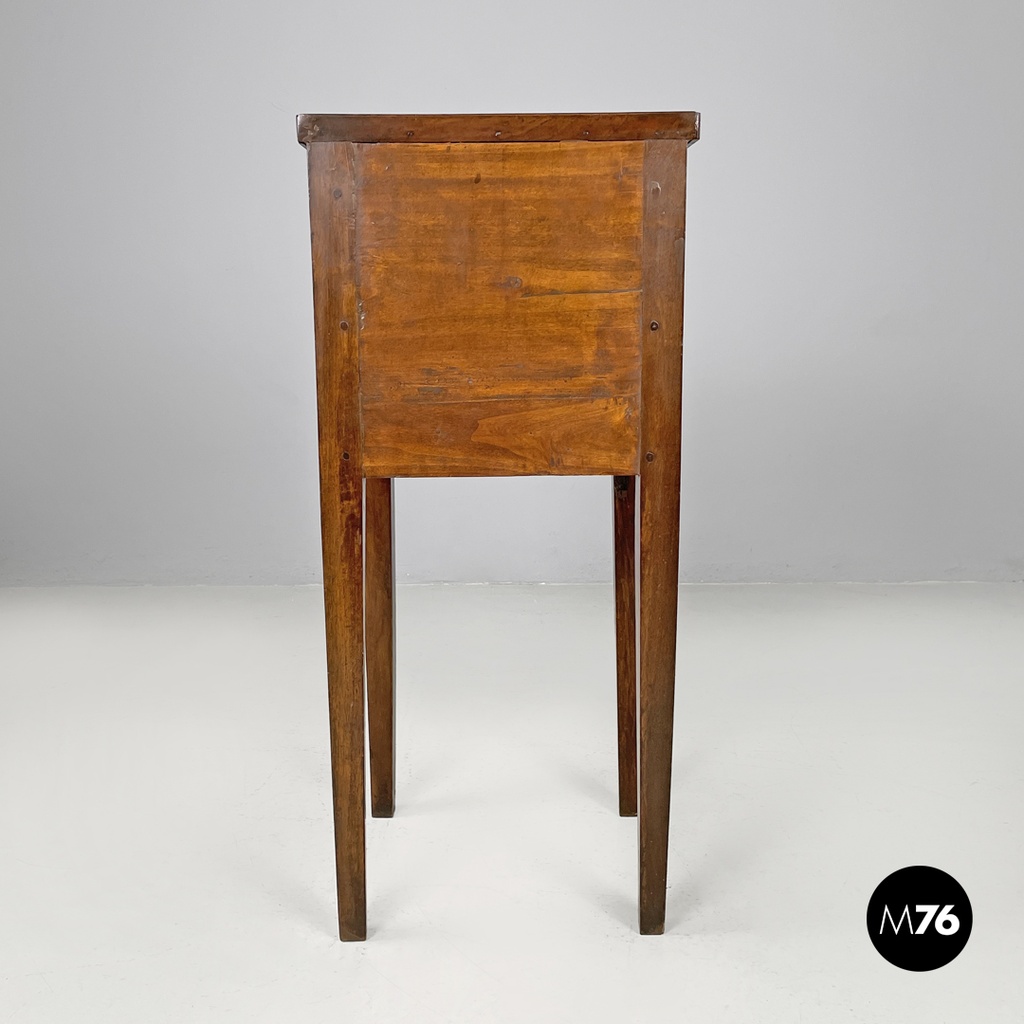 Comodino in legno, primi del 1900 ca.