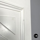 Porta decorata in legno bianco, 2000 ca.