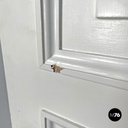 Porta decorata in legno bianco, 2000 ca.