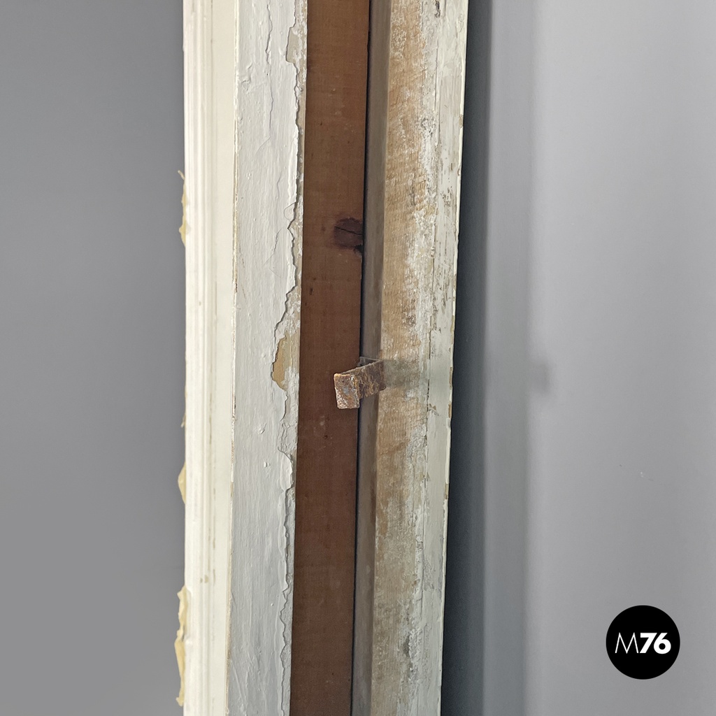 Porta con stipite in legno bianco, primi del 1900 ca.