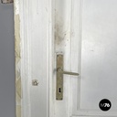 Porta con stipite in legno bianco, primi del 1900 ca.