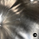 Poltrona e pouf 670 671 di Charles e Ray Eames per ICF, 1970 ca.