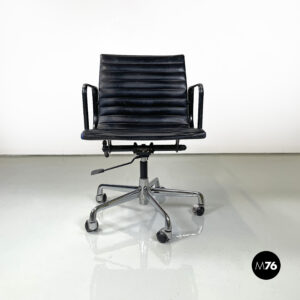 Sedia da ufficio EA108 di Charles e Ray Eames per ICF, 1970 ca. 