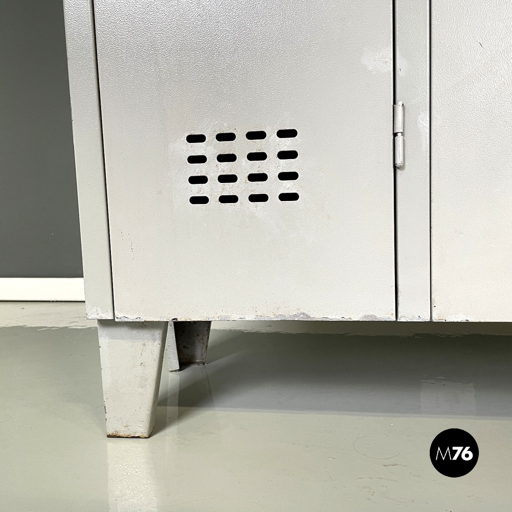 Armadio in metallo grigio, 1970 ca. 