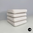 Cuscini in tessuto con ricamo geometrico, 1980 ca.