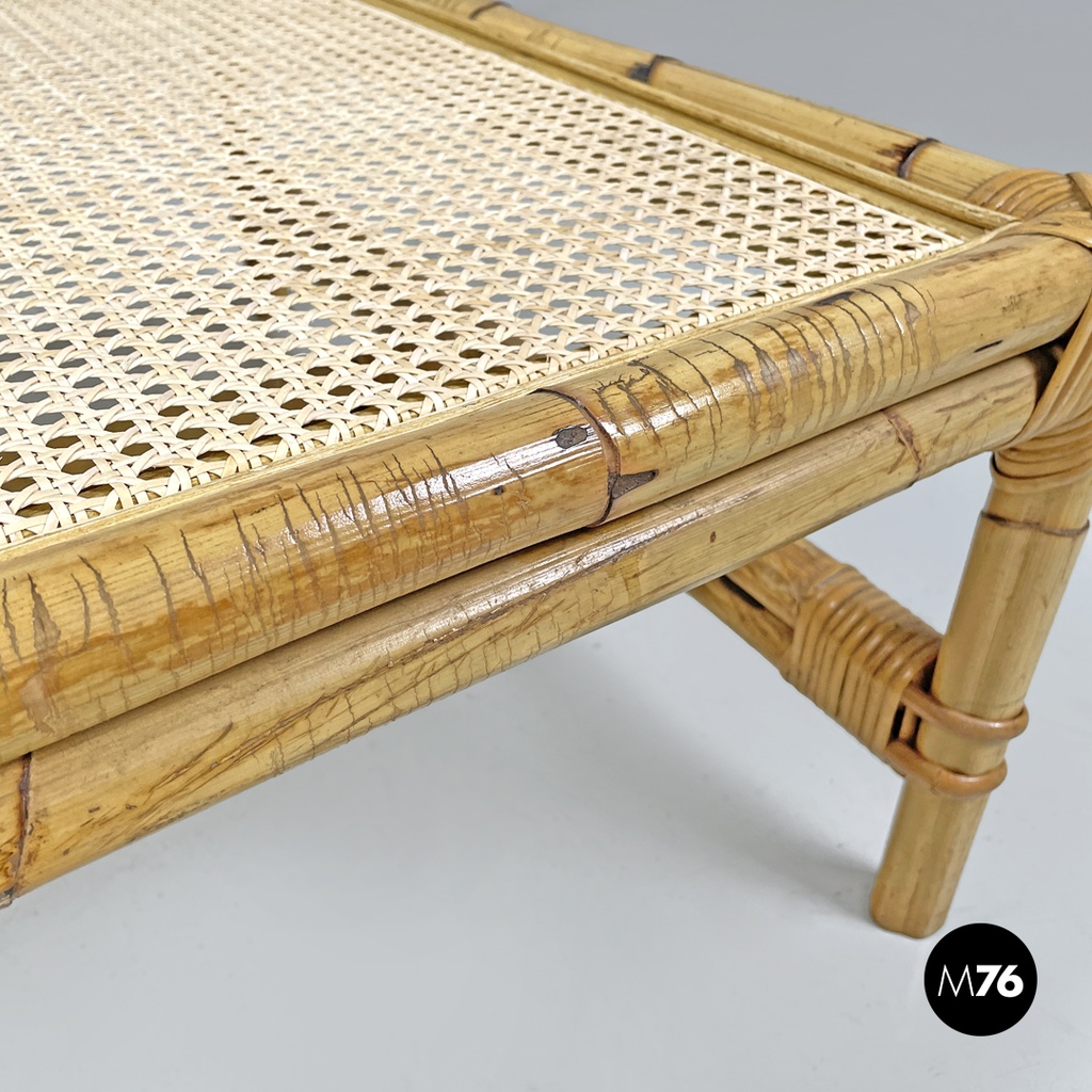 Tavolo da caffè in paglia di Vienna e rattan, 1970 ca.