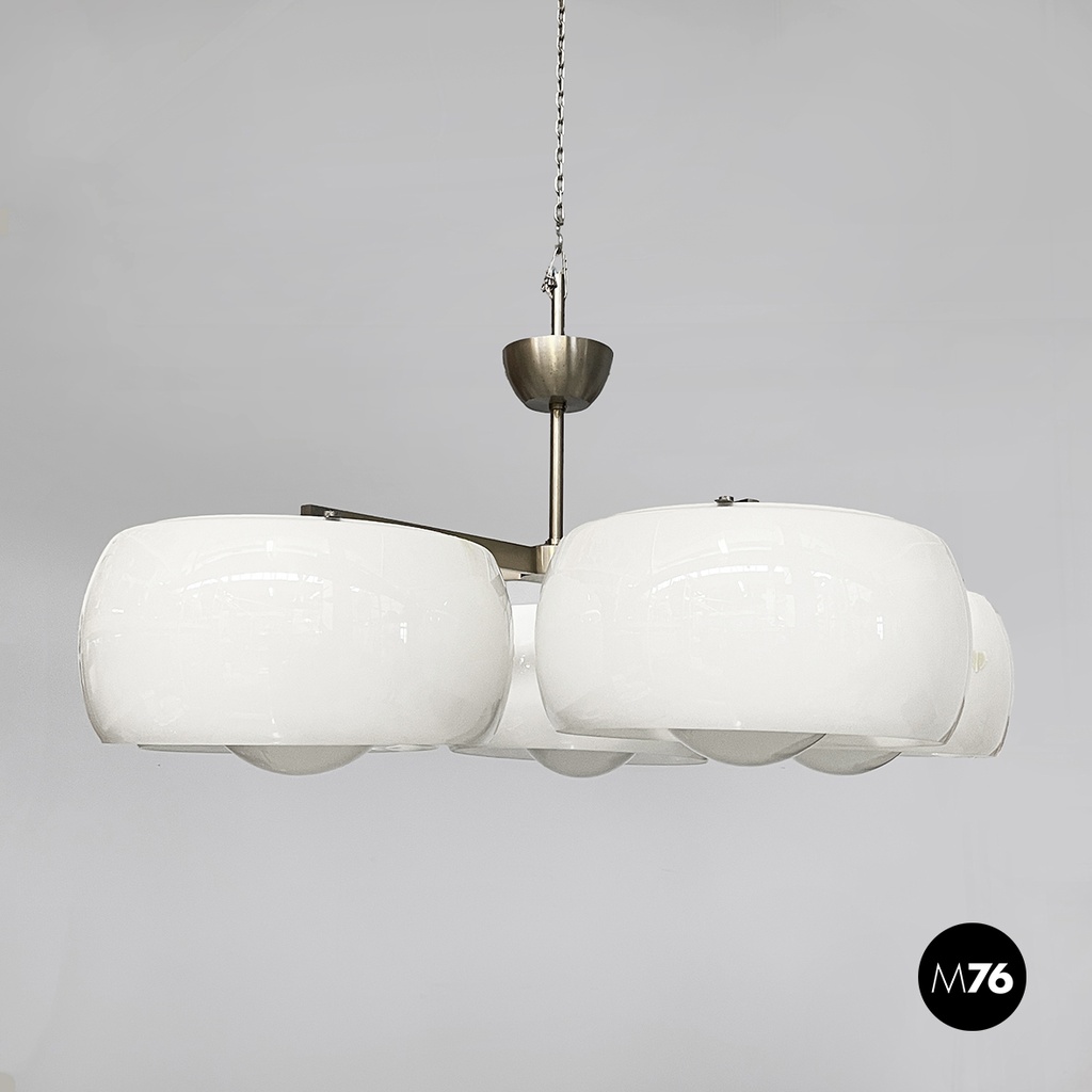 Lampadario Pentaclinio di Vico Magistretti per Artemide, 1970 ca. 