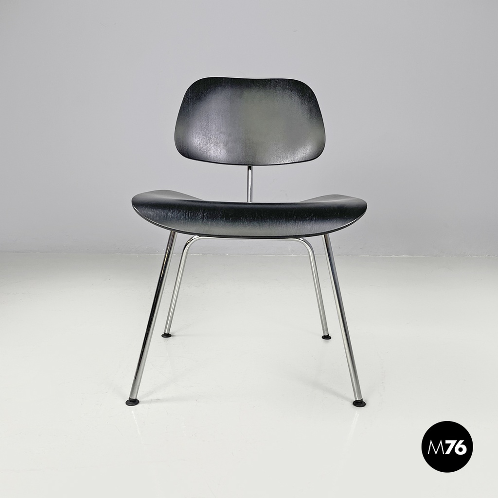 Sedie DCM di Charles e Ray Eames per Vitra, 2000 ca. 
