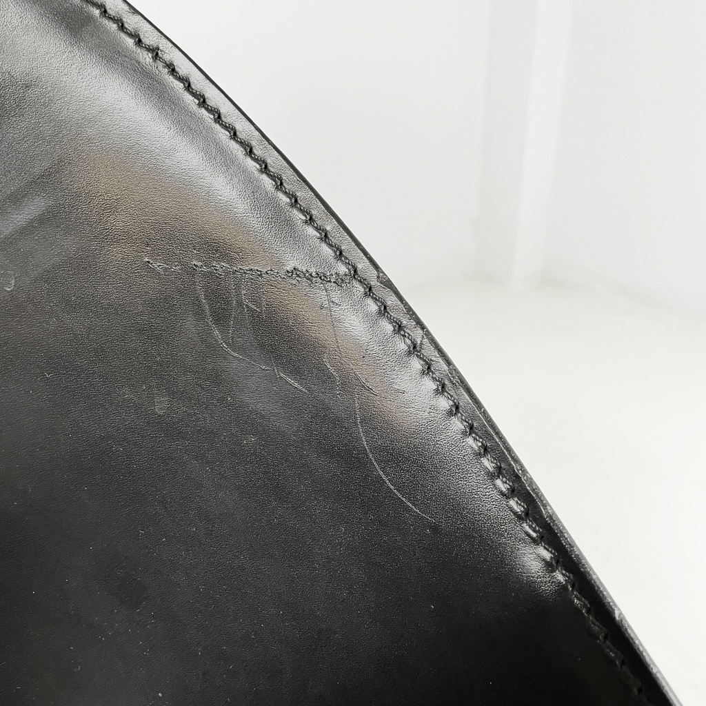 Sedie Lira e Liuto di Mario Bellini per Cassina, 1990 ca.