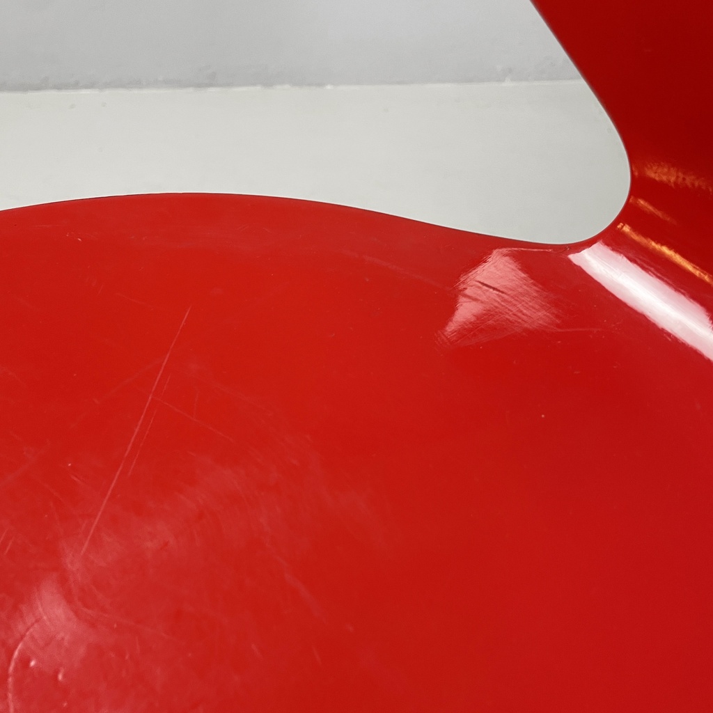 Sgabelli in legno e metallo rosso, 1980 ca.