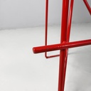 Sgabelli in legno e metallo rosso, 1980 ca.