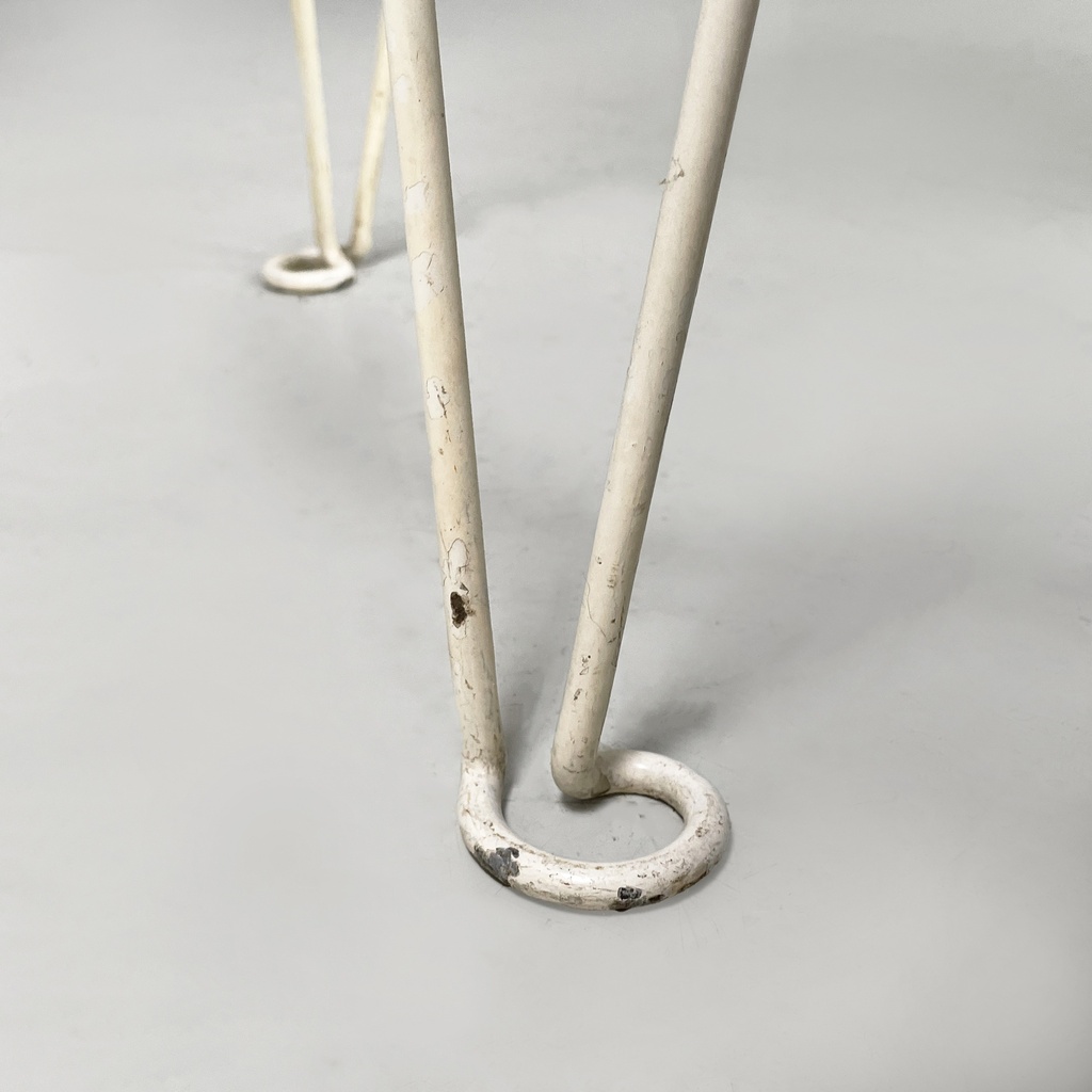 Sgabello in tessuto e metallo bianco, 1930 ca.