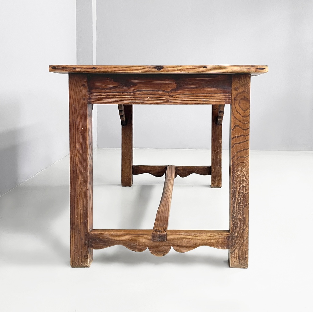 Tavolo da pranzo in legno, inizio 1900 ca.