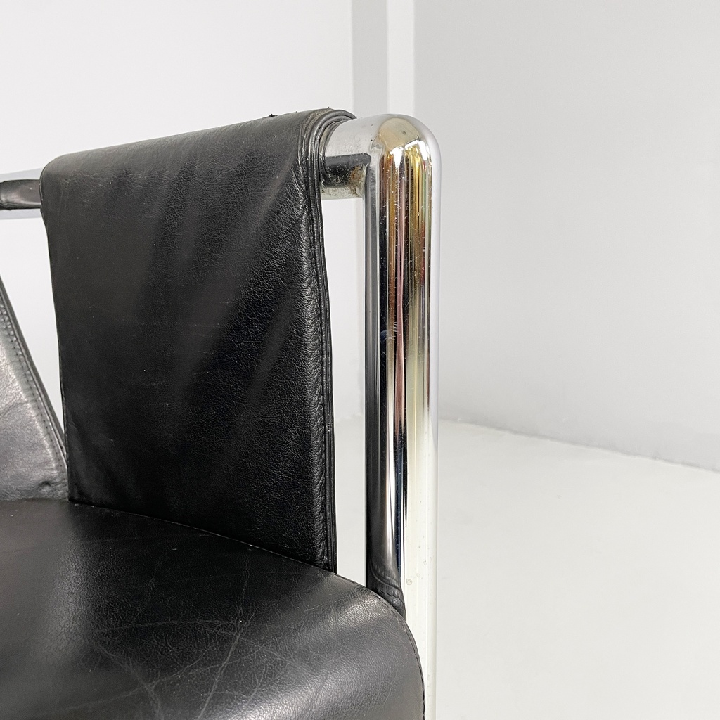 Poltrona in pelle nera e acciaio, 1980 ca.