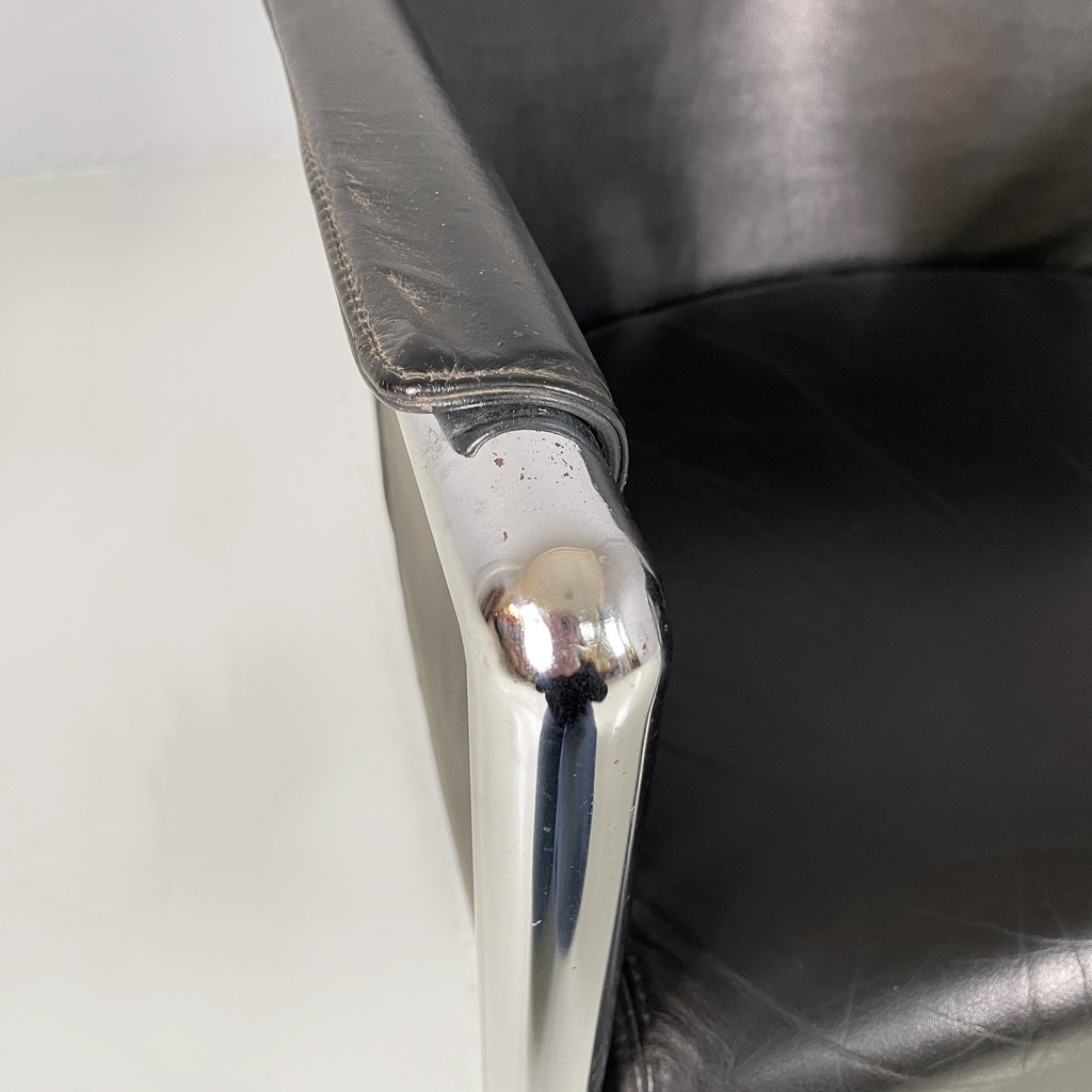 Poltrona in pelle nera e acciaio, 1980 ca.