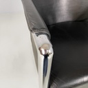 Poltrona in pelle nera e acciaio, 1980 ca.