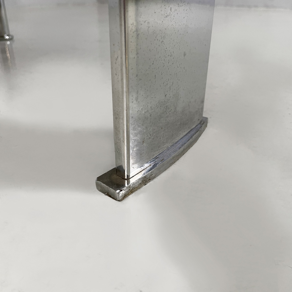 Poltrona in pelle nera e acciaio, 1980 ca.