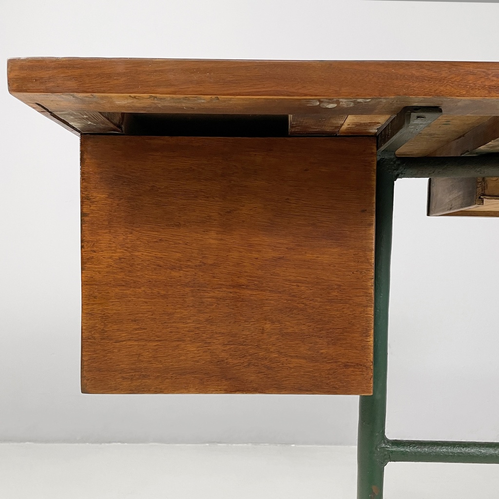 Scrivania in legno e metallo, 1960 ca.