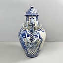 Vaso con coperchio in maiolica, 1715