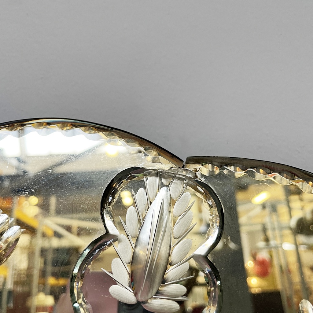 Specchio da parete con acidature, 1900 ca.